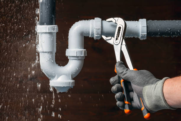 Professional Sewer Line Repair technician working in Hamlet, IN
